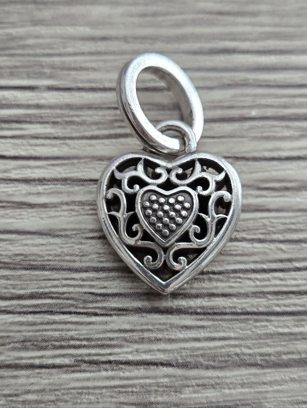 Brighton "Reno" Heart Charm - Picture 2 of 2